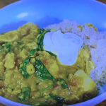 Dale Pinnock chicken curry with red lentils spinach and brown rice recipe on Eat, Shop, Save