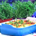 Rustie Lee stuffed potato traybake with minced beef recipe on This Morning