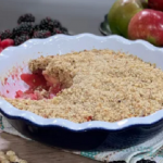 Amanda Owen autumn crumble with apples and berries recipes on This Morning