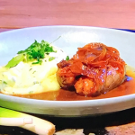 Freddy Forster ultimate bangers and mash recipe on Steph’s Packed Lunch