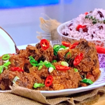 Rustie Lee mum’s Caribbean chicken with rice and peas recipe on This Morning