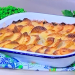 Suzanne Mulholland minced beef hotpot recipe on This Morning