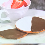 Simon Rimmer black and white cookies with strawberry and cream dipping sauce recipe on Sunday Brunch